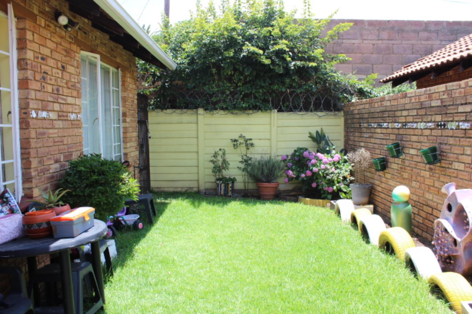 3 Bedroom Townhouse for Sale - Gauteng