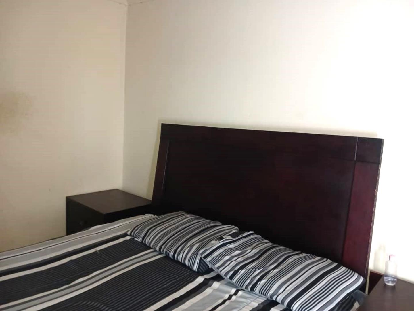 712221_Bed_2.jpg